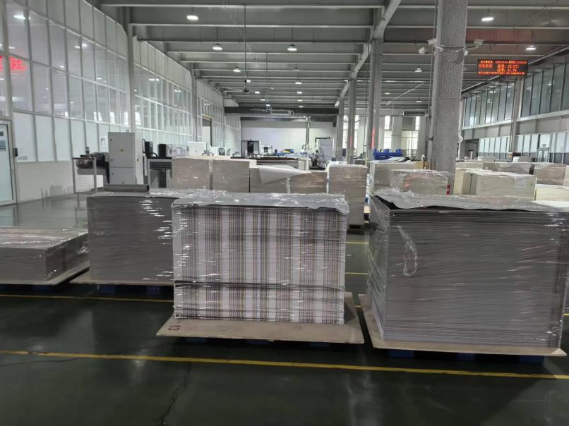 Förstärkning av våra kvalitetskontrollstandarder för globala pappersförpackningar